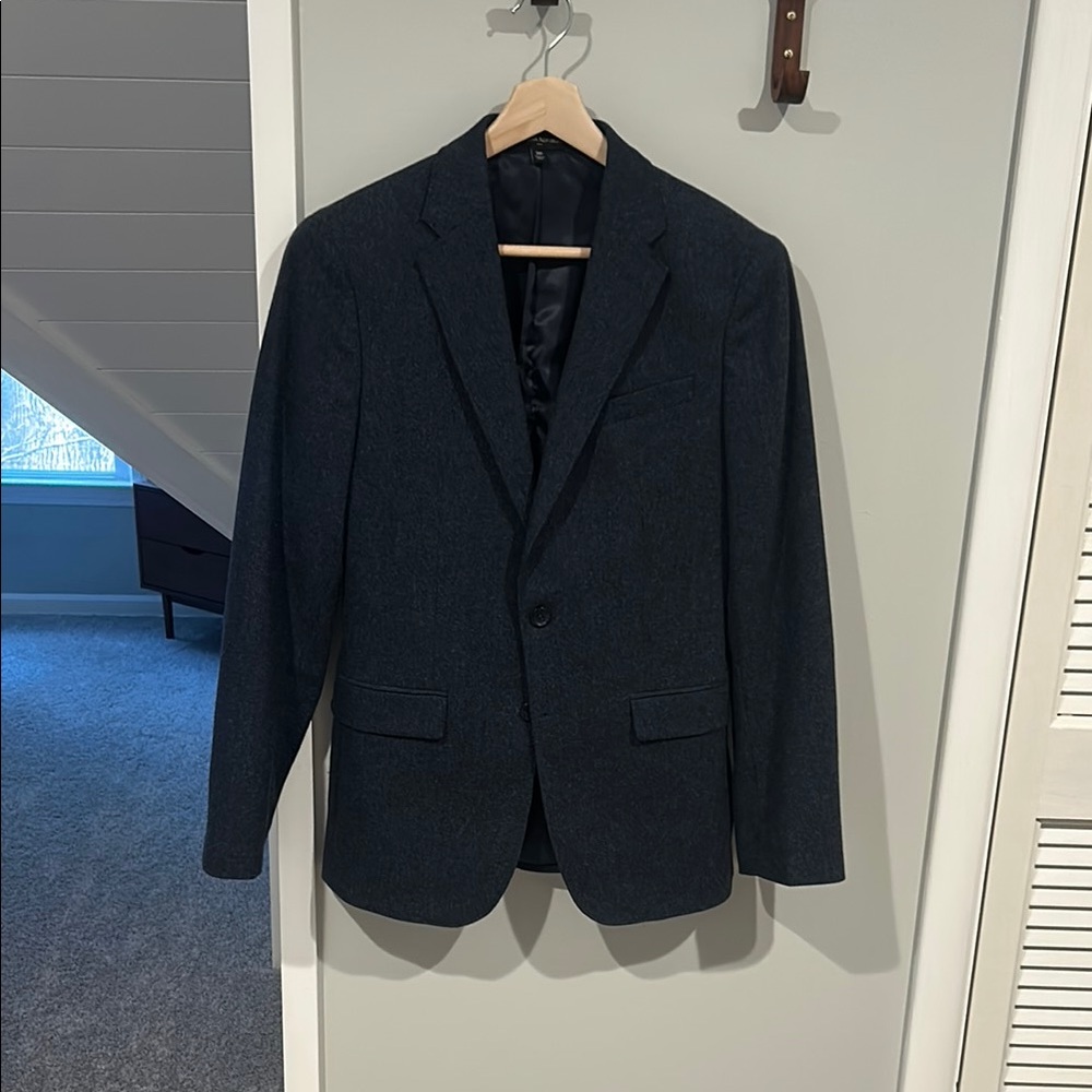 Banana Republic Wool Blazer (Deep Navy)